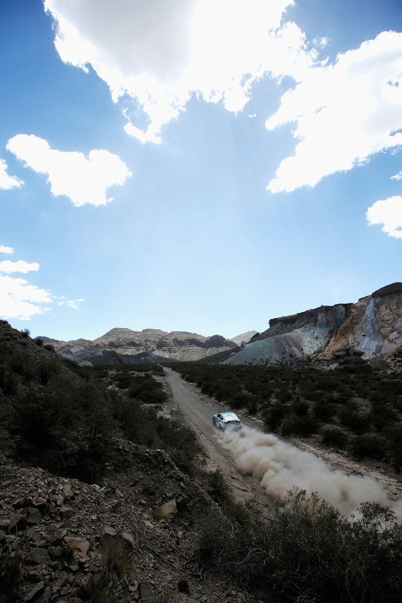 Illustration for article titled These Gorgeous Photos Of The Dakar Rally Were Taken This Year